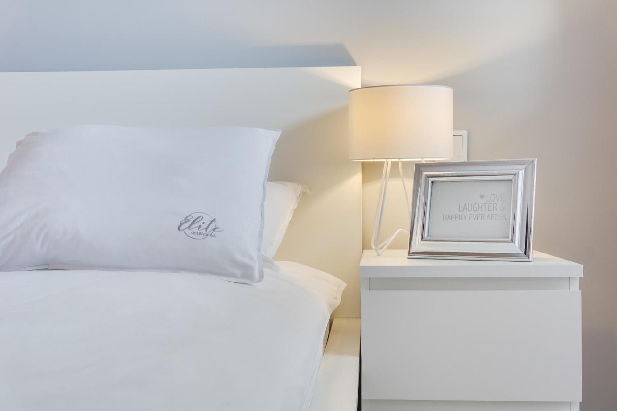 Elite Marine Cztery Oceany Apartament *